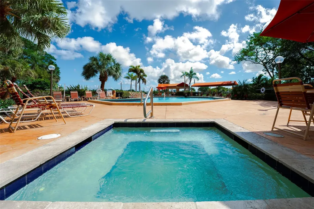 1005 Republic Deerfield Beach FL 33442