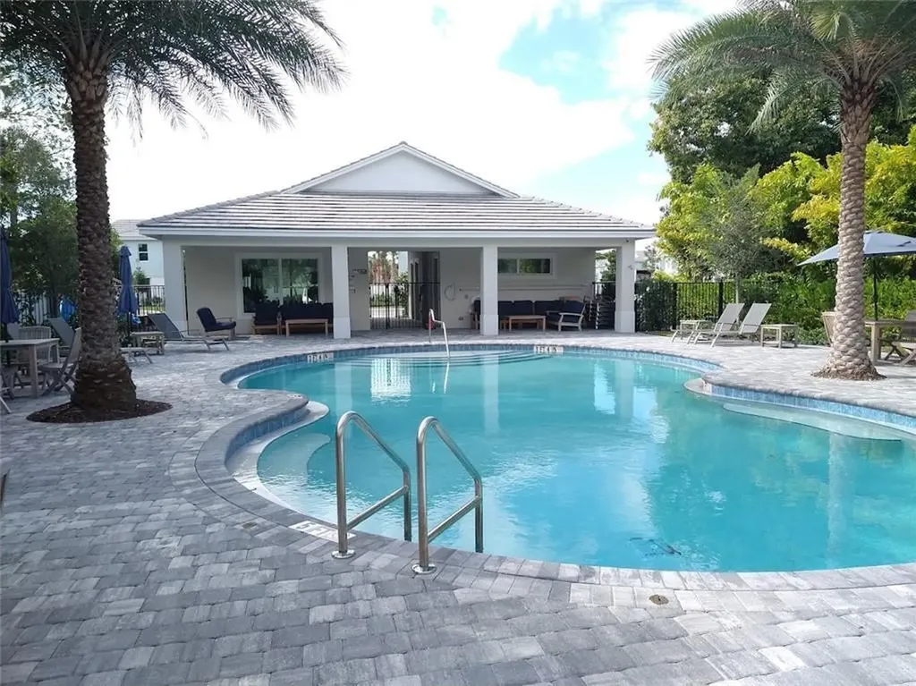 1851 Sandpiper Pointe Place Deerfield Beach FL 33442
