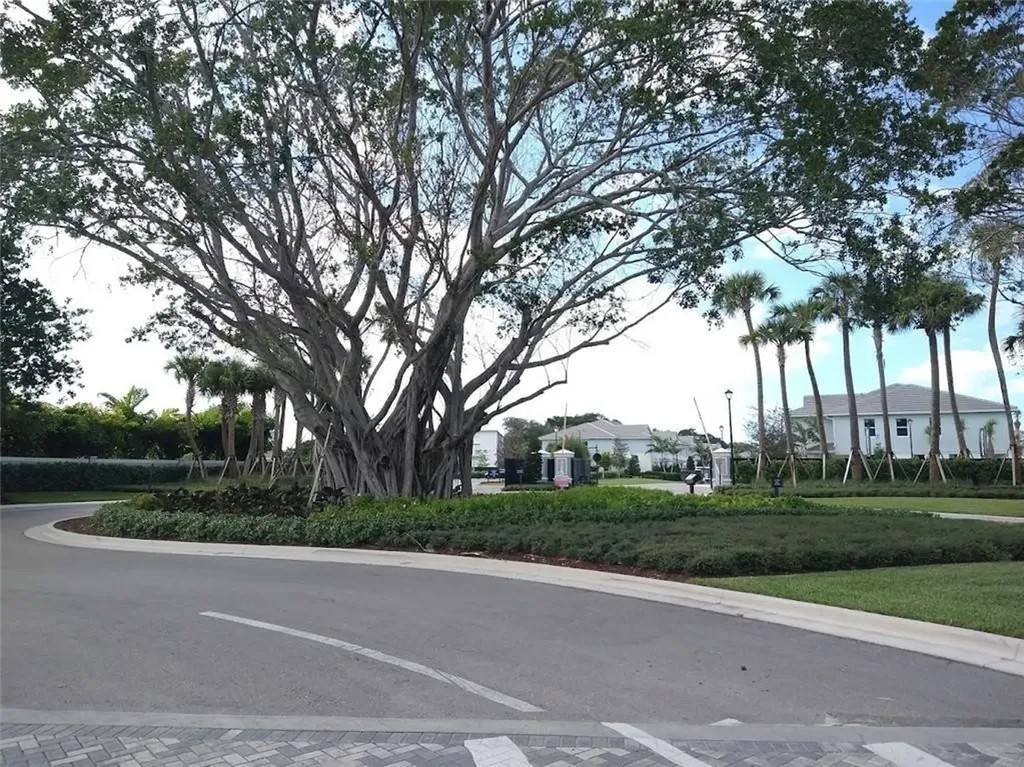 1851 Sandpiper Pointe Place Deerfield Beach FL 33442