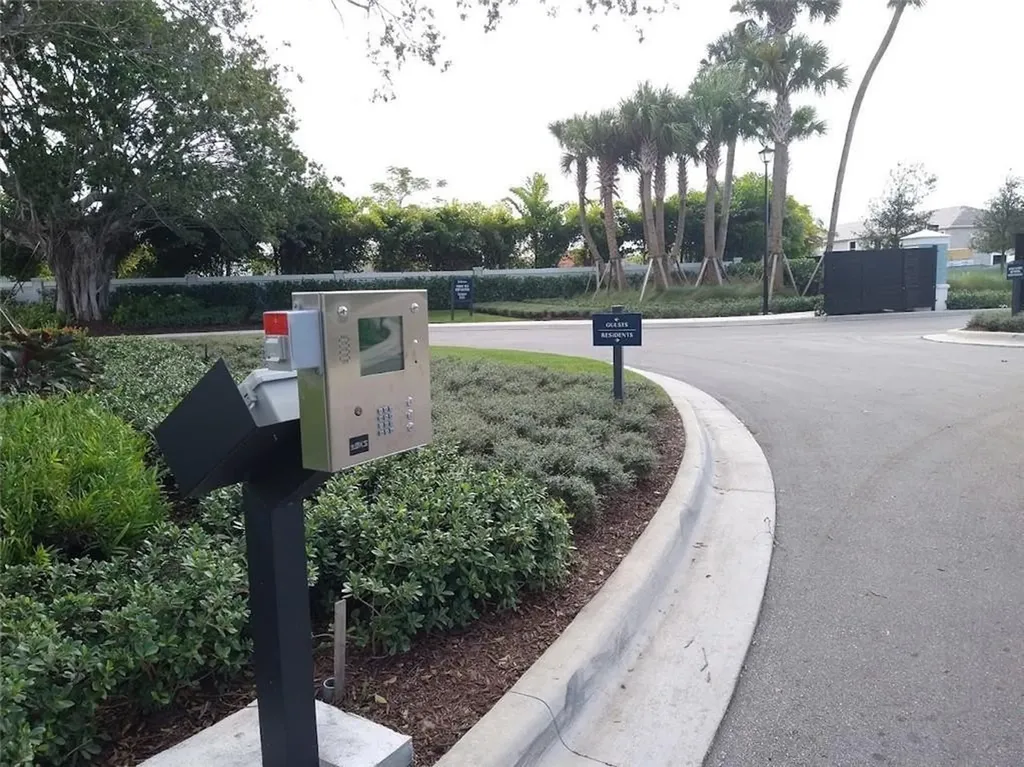 1851 Sandpiper Pointe Place Deerfield Beach FL 33442