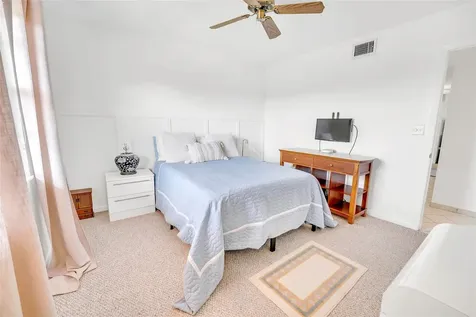 4975 E Sabal Palm Boulevard Tamarac FL 33319