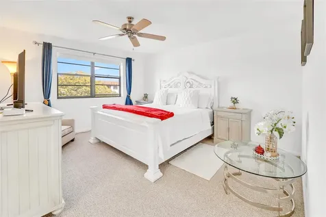 4975 E Sabal Palm Boulevard Tamarac FL 33319