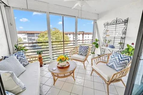 4975 E Sabal Palm Boulevard Tamarac FL 33319
