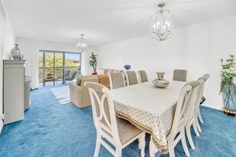 4975 E Sabal Palm Boulevard Tamarac FL 33319