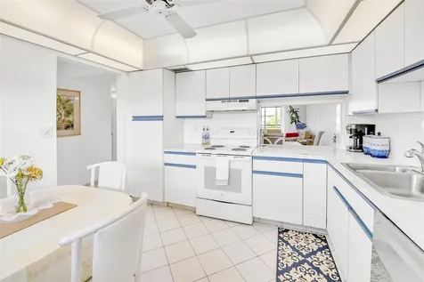 4975 E Sabal Palm Boulevard Tamarac FL 33319