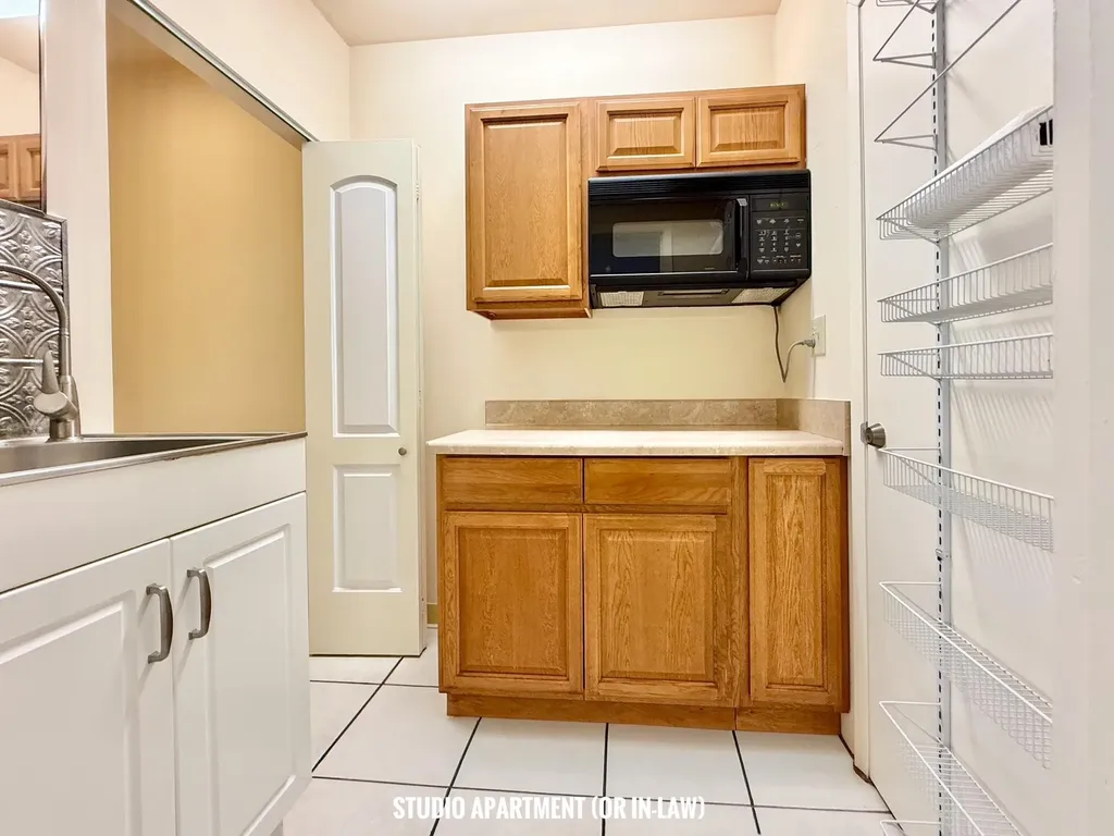 1213 W Broward Street Lantana FL 33462