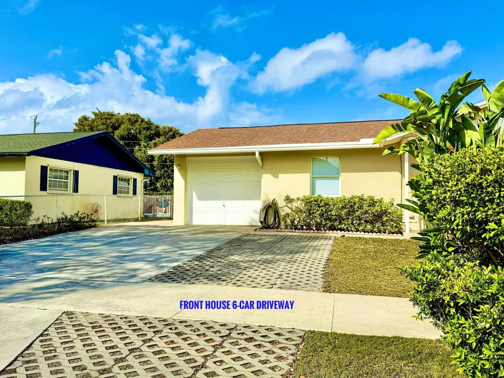 1213 W Broward Street Lantana FL 33462