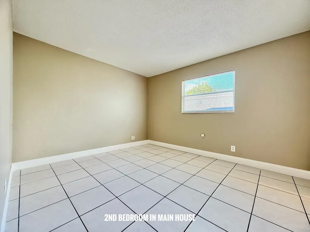 1213 W Broward Street Lantana FL 33462