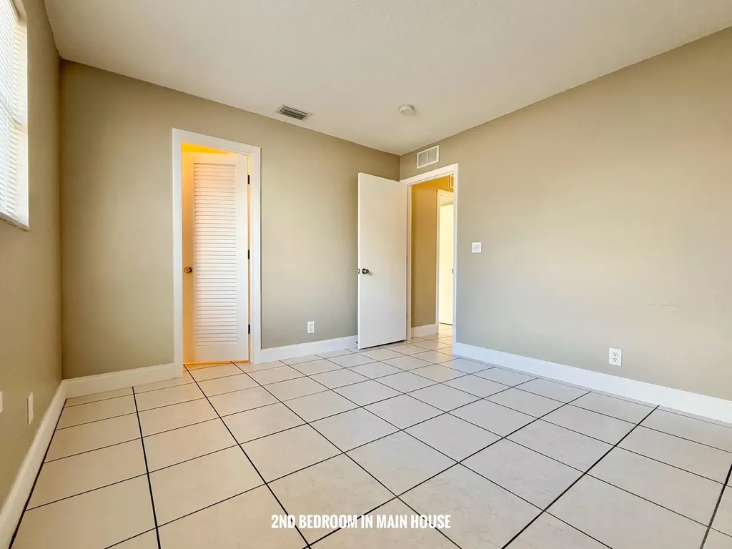 1213 W Broward Street Lantana FL 33462