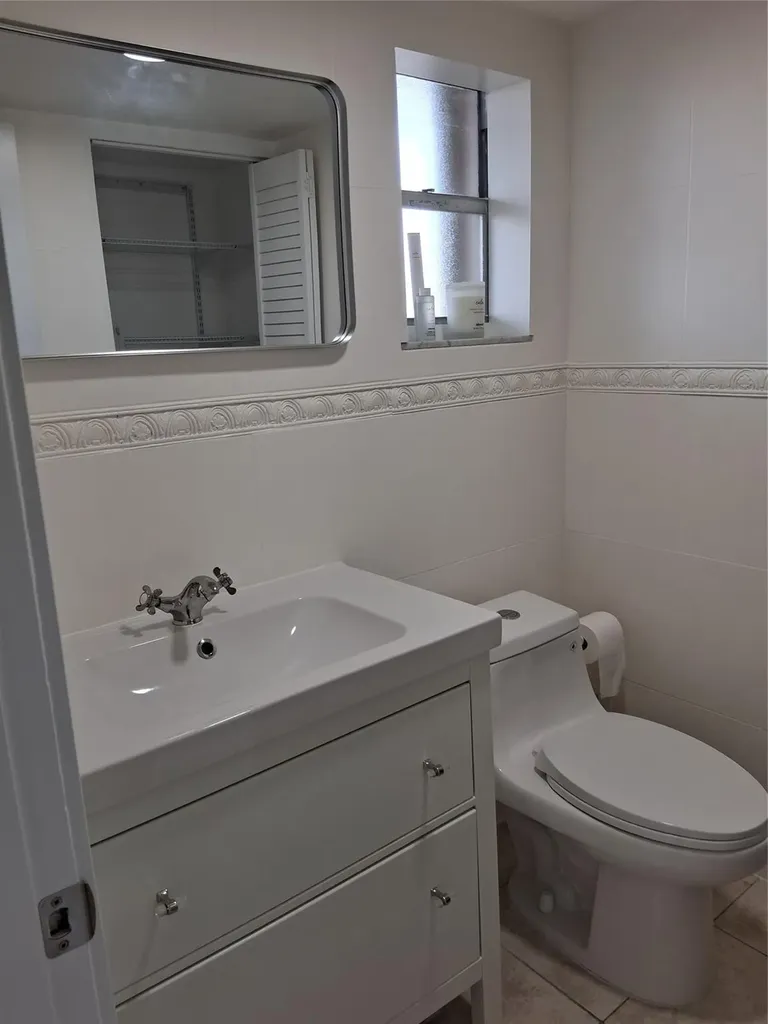 9800 Sunrise Lakes Boulevard Sunrise FL 33322