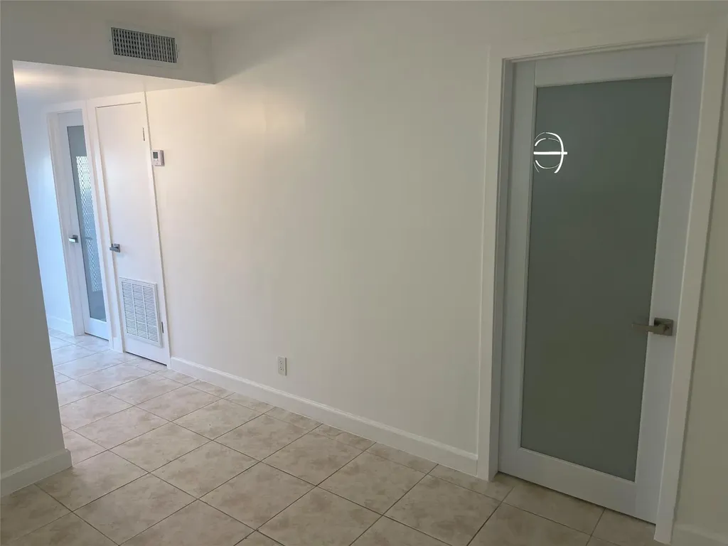 9800 Sunrise Lakes Boulevard Sunrise FL 33322