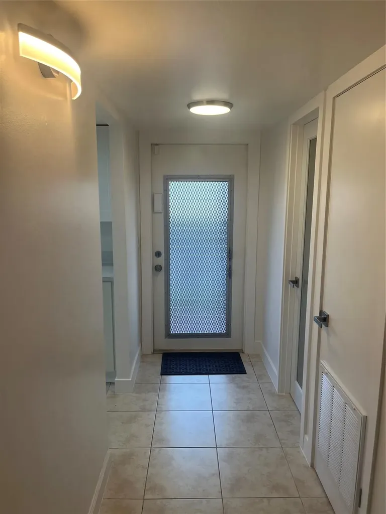 9800 Sunrise Lakes Boulevard Sunrise FL 33322