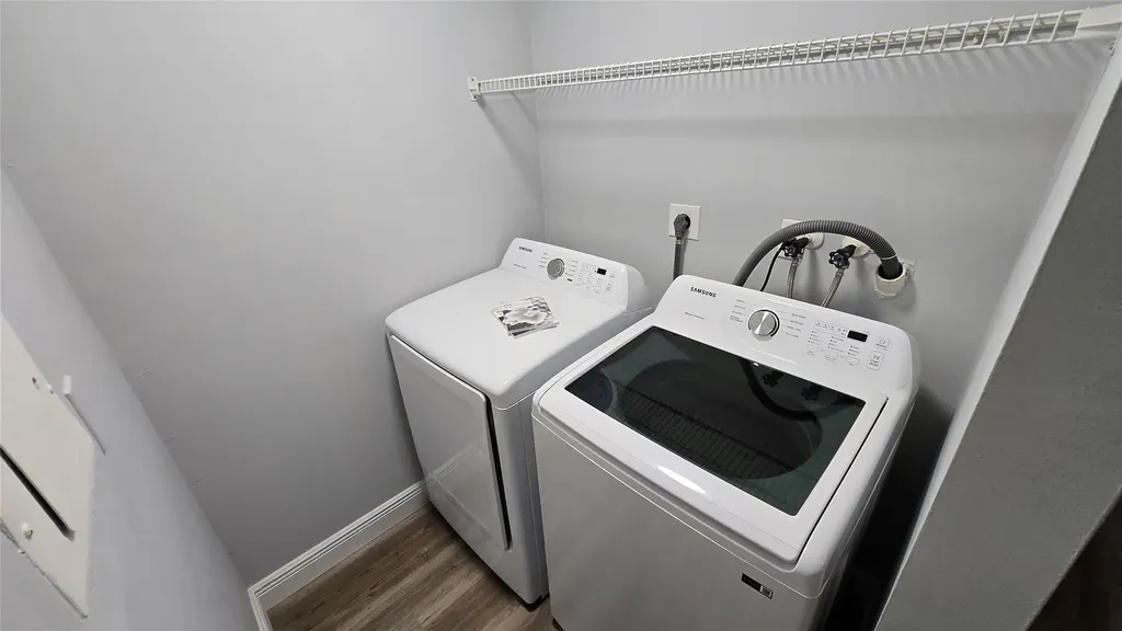 8900 SW 20th Place Davie FL 33324