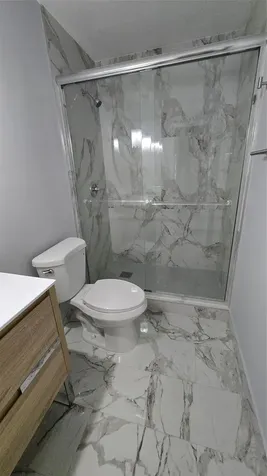 8900 SW 20th Place Davie FL 33324
