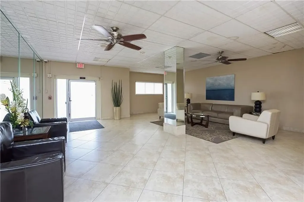 900 NE 18th Avenue Fort Lauderdale FL 33304