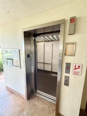 84 Mansfield B Boca Raton FL 33434