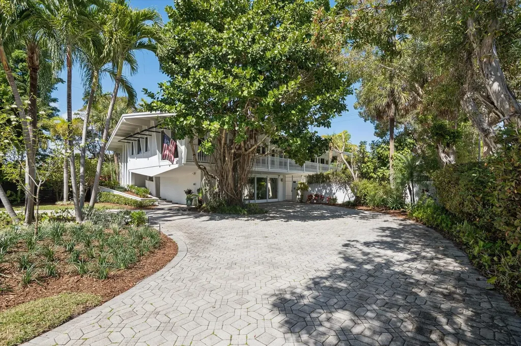 2609 NE 8th Street Fort Lauderdale FL 33304