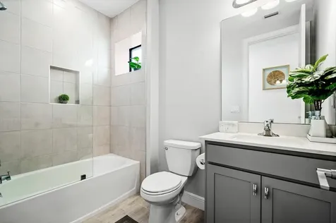 8605 E Baypoint Circle Parkland FL 33076
