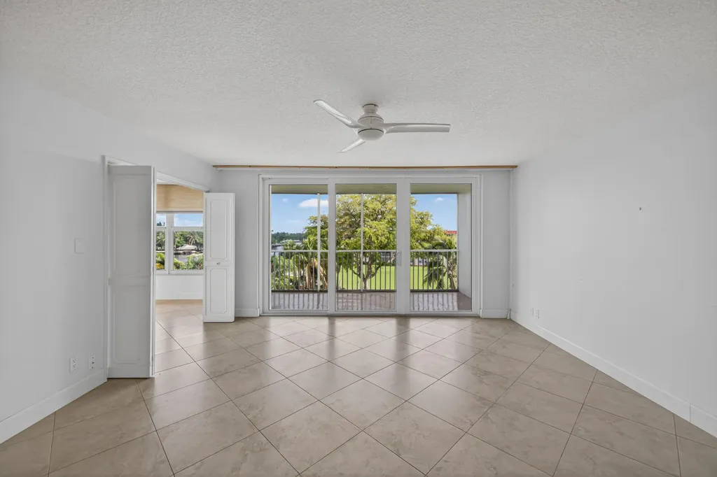 3150 NE 48th Court Lighthouse Point FL 33064