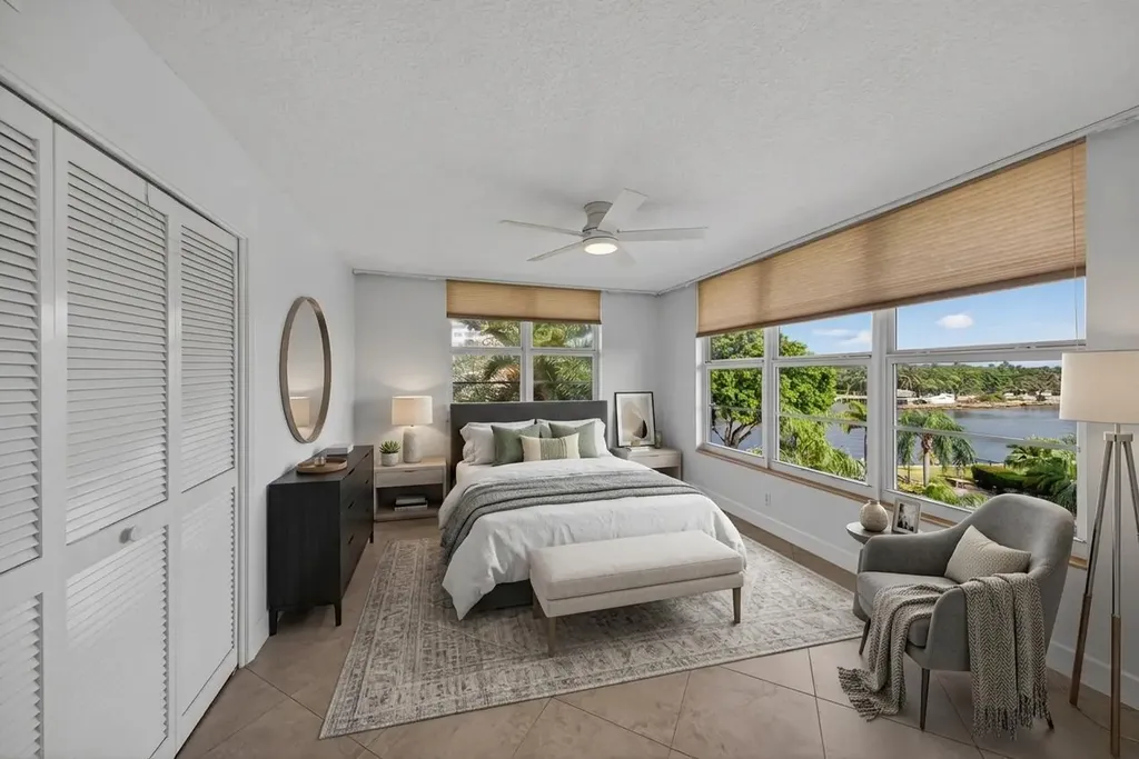 3150 NE 48th Court Lighthouse Point FL 33064