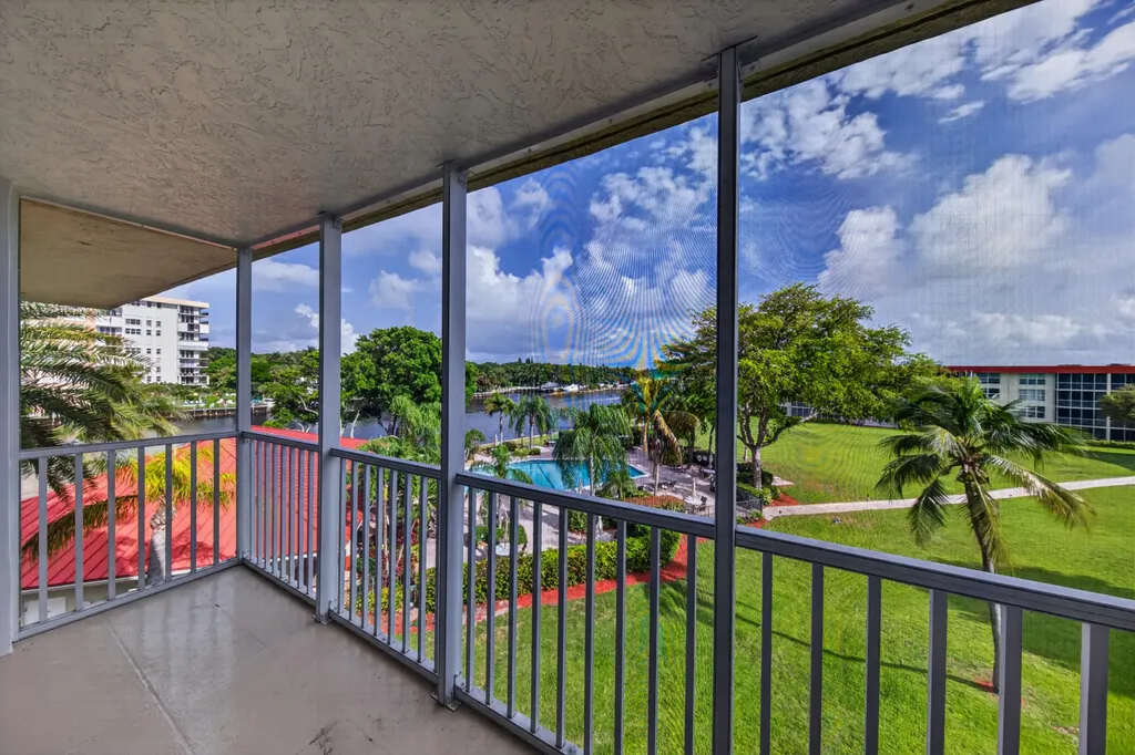 3150 NE 48th Court Lighthouse Point FL 33064