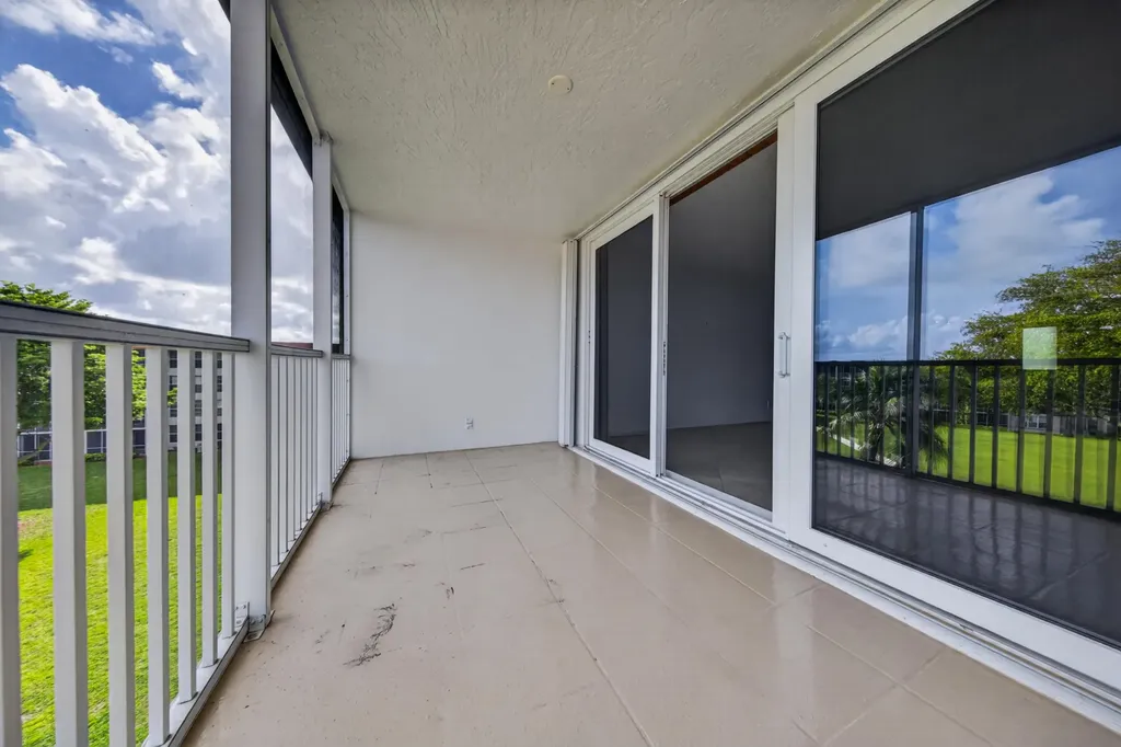 3150 NE 48th Court Lighthouse Point FL 33064