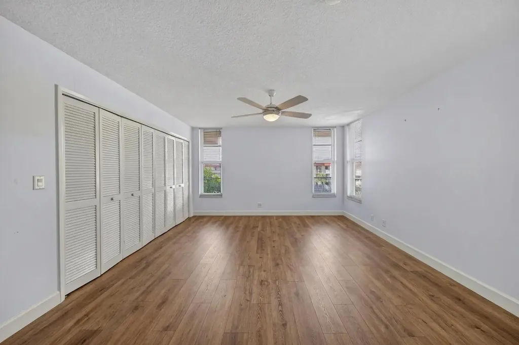 3150 NE 48th Court Lighthouse Point FL 33064