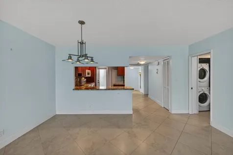 3150 NE 48th Court Lighthouse Point FL 33064