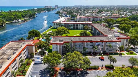 3150 NE 48th Court Lighthouse Point FL 33064
