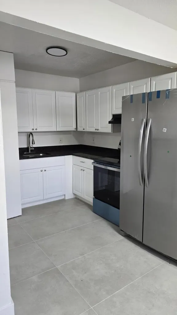 20 NW 7th Avenue Pompano Beach FL 33060
