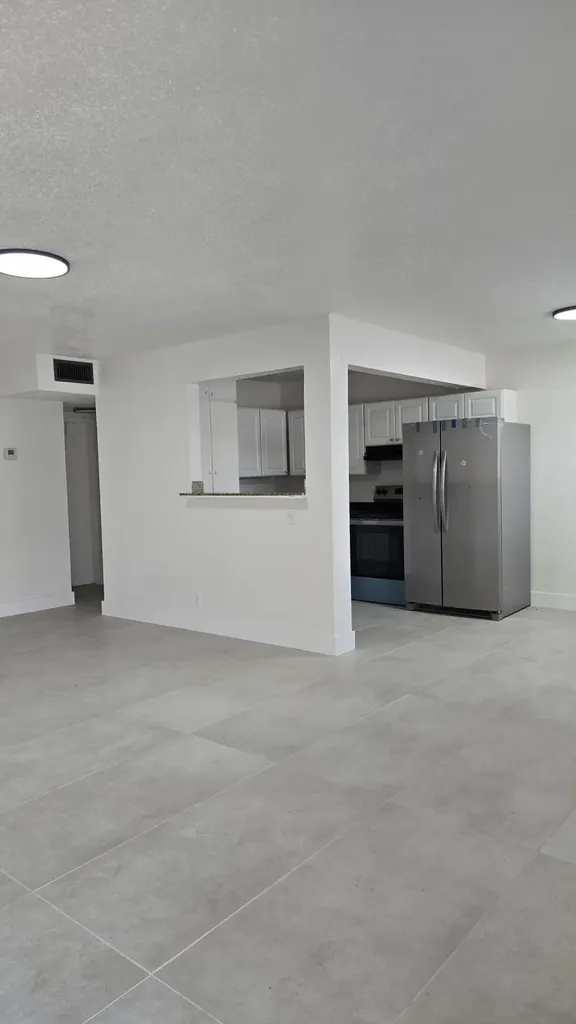 20 NW 7th Avenue Pompano Beach FL 33060