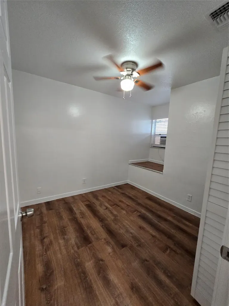 20 NW 7th Avenue Pompano Beach FL 33060