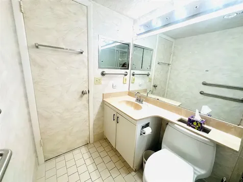 2045 Newport N Deerfield Beach FL 33442