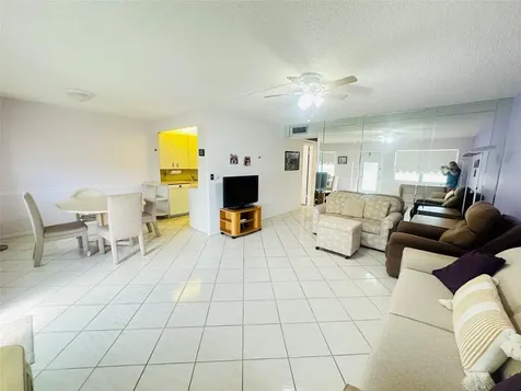 2045 Newport N Deerfield Beach FL 33442