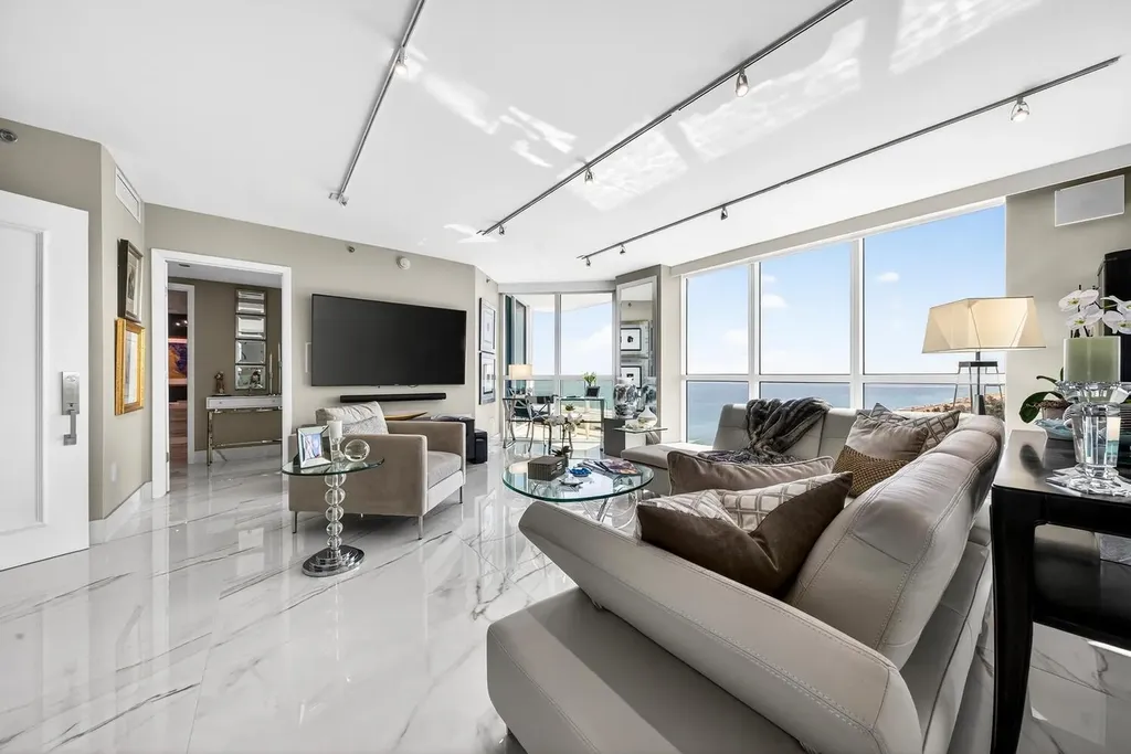 101 S Fort Lauderdale Beach Boulevard Fort Lauderdale FL 33316