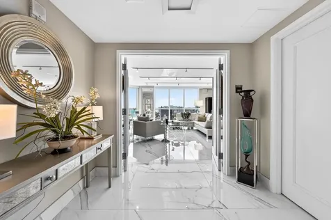 101 S Fort Lauderdale Beach Boulevard Fort Lauderdale FL 33316