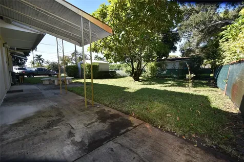 1100 N 71st Avenue Hollywood FL 33024