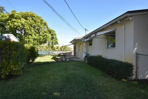 1100 N 71st Avenue Hollywood FL 33024