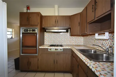 1100 N 71st Avenue Hollywood FL 33024