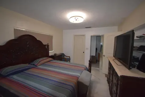 4250 NW 49th Terrace Lauderdale Lakes FL 33319
