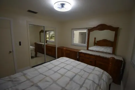 4250 NW 49th Terrace Lauderdale Lakes FL 33319
