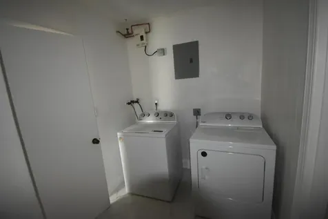 4250 NW 49th Terrace Lauderdale Lakes FL 33319