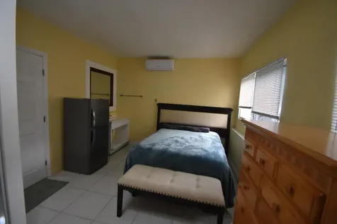 4250 NW 49th Terrace Lauderdale Lakes FL 33319