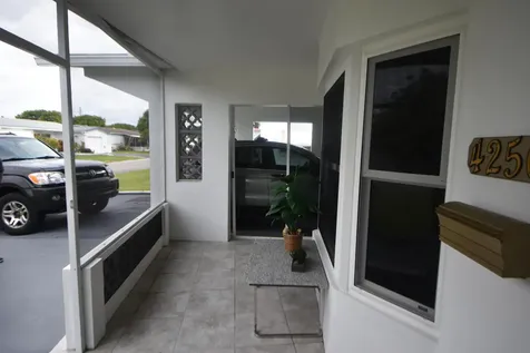 4250 NW 49th Terrace Lauderdale Lakes FL 33319