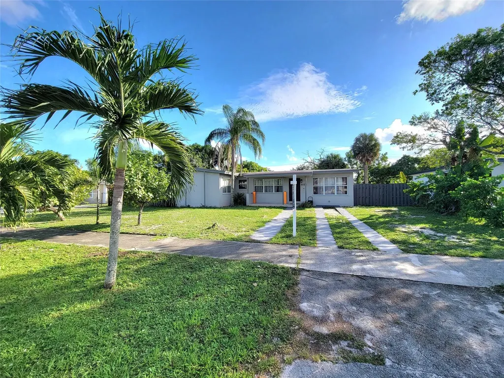 1036 NW 13th Street Fort Lauderdale FL 33311