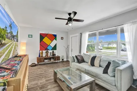 1036 NW 13th Street Fort Lauderdale FL 33311