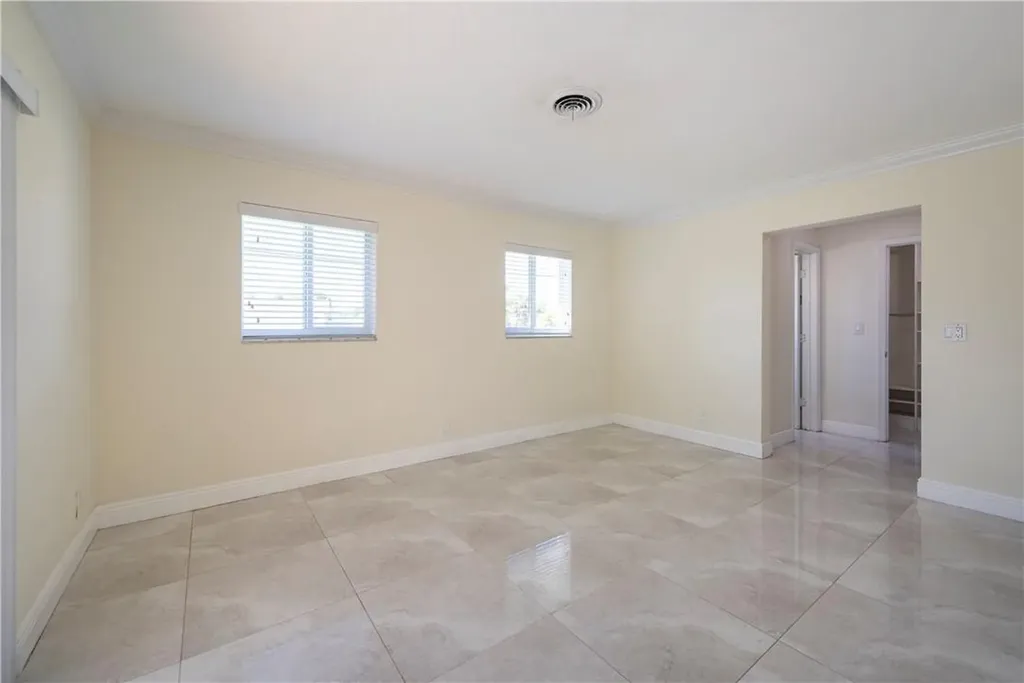 5200 NE 15th Avenue Fort Lauderdale FL 33334