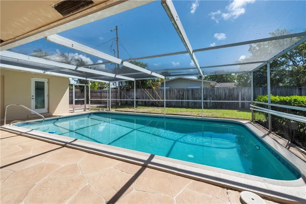 5200 NE 15th Avenue Fort Lauderdale FL 33334