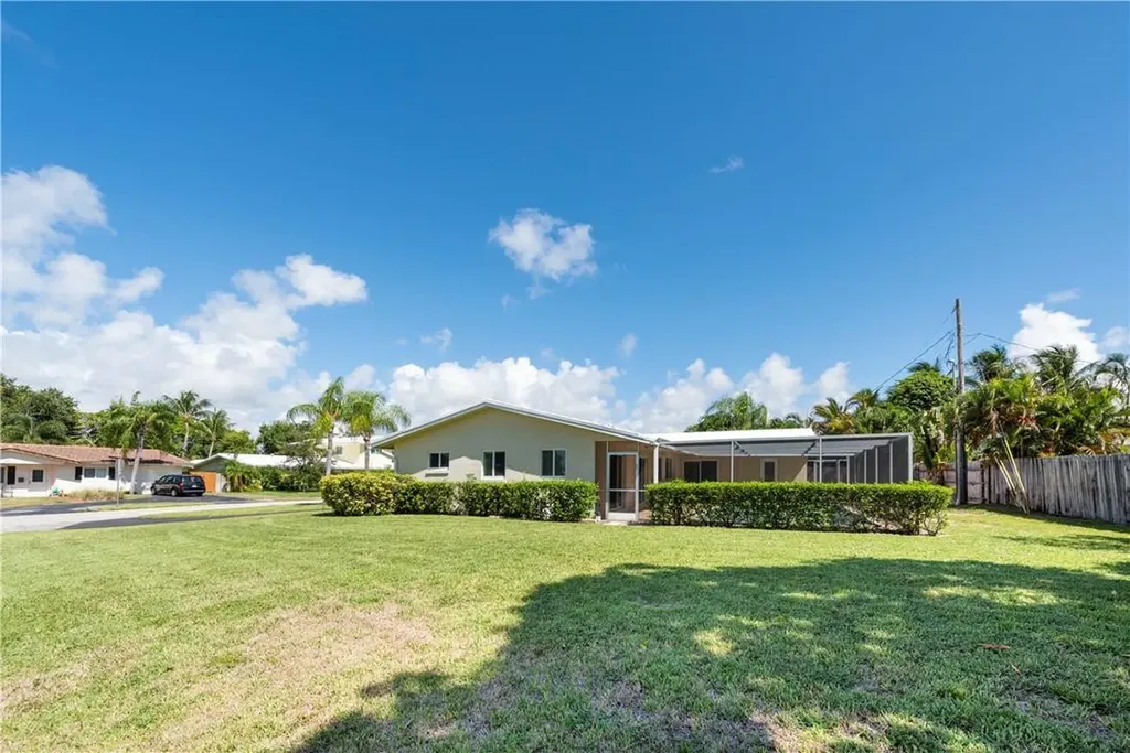5200 NE 15th Avenue Fort Lauderdale FL 33334