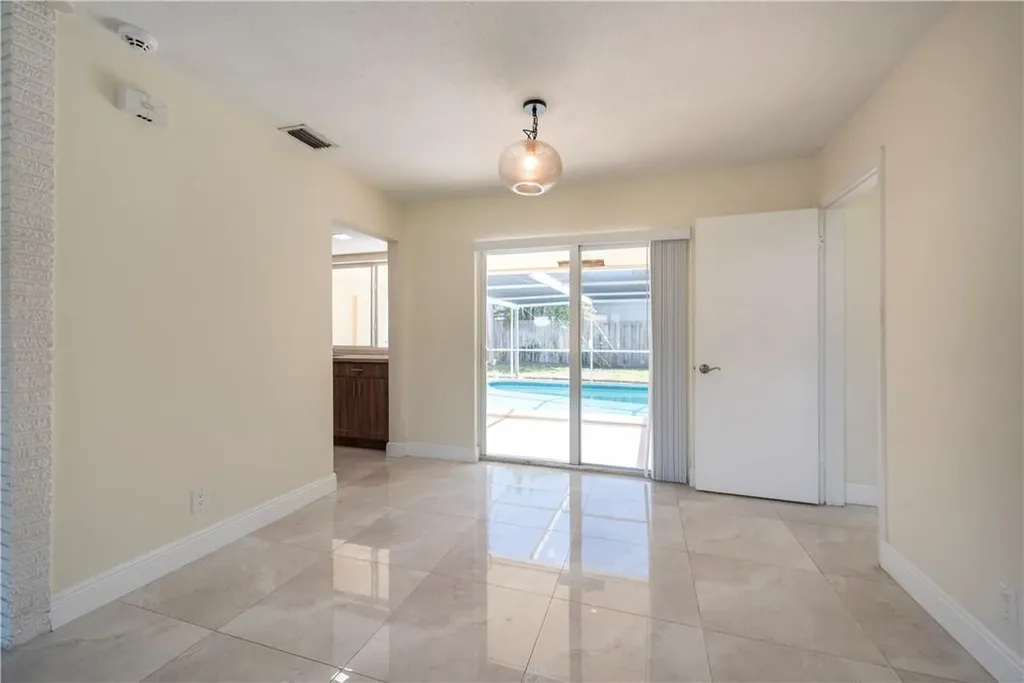 5200 NE 15th Avenue Fort Lauderdale FL 33334